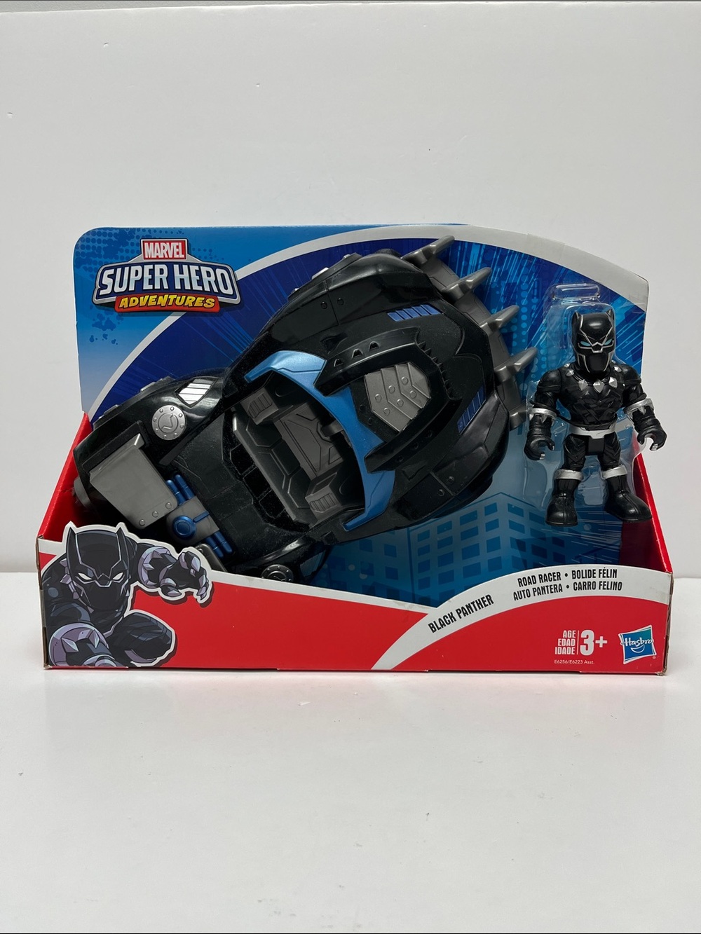 Marvel Super Hero Adventures - Black Panther Vehicle & Figure